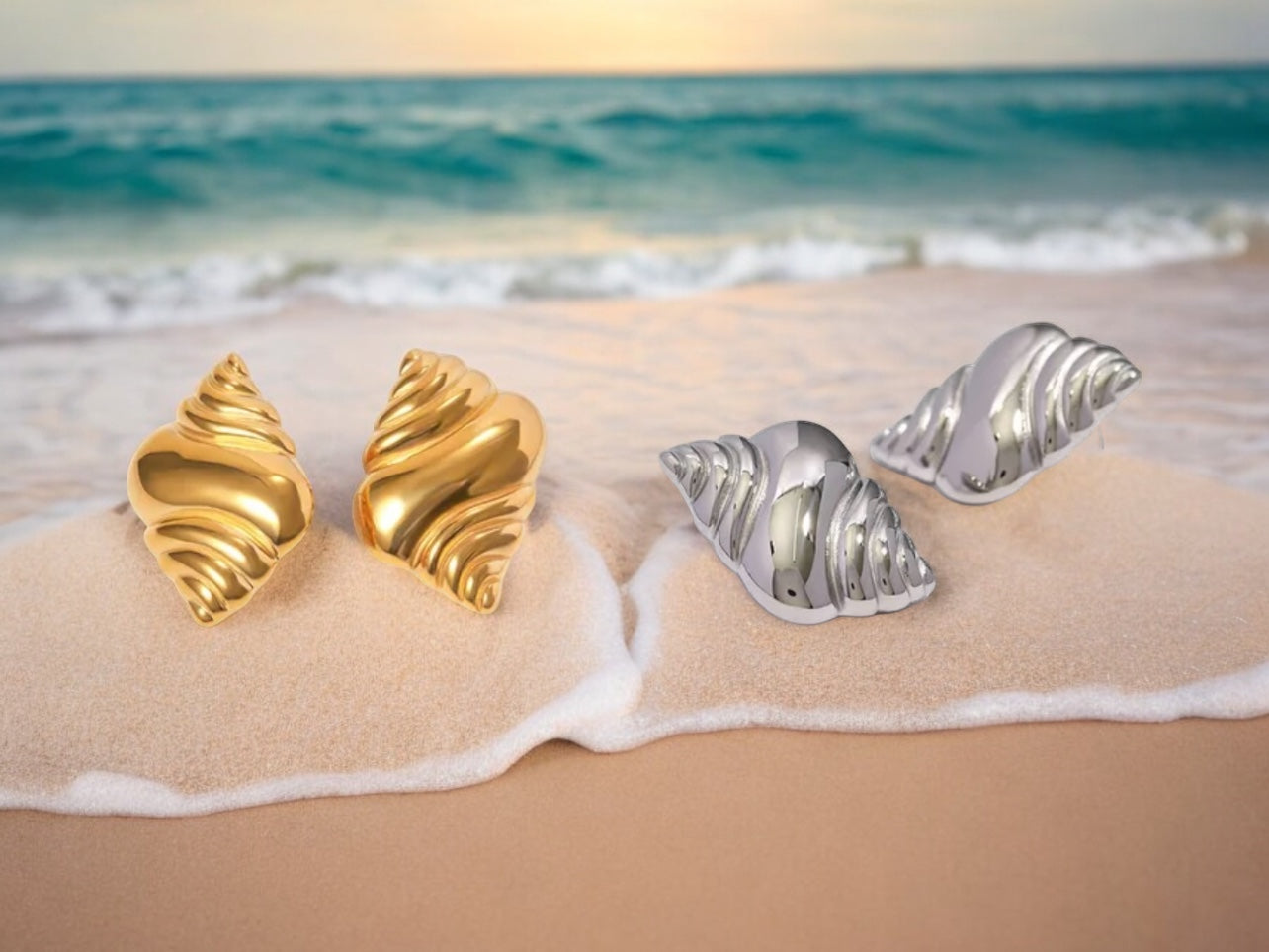 Large Shell Beach Resort Earrings in Stainless Steel 18K Gold Plated