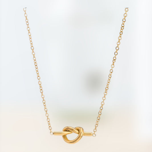 Knot Necklace